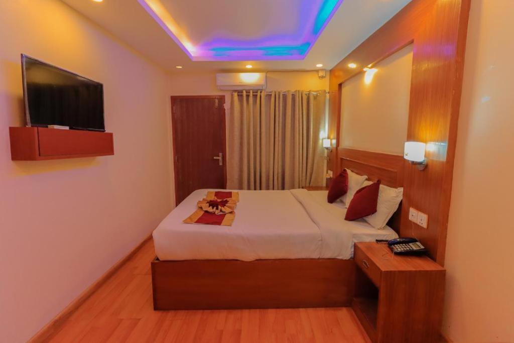 Hotel Plaza International Near Delhi Airport 新德里 外观 照片